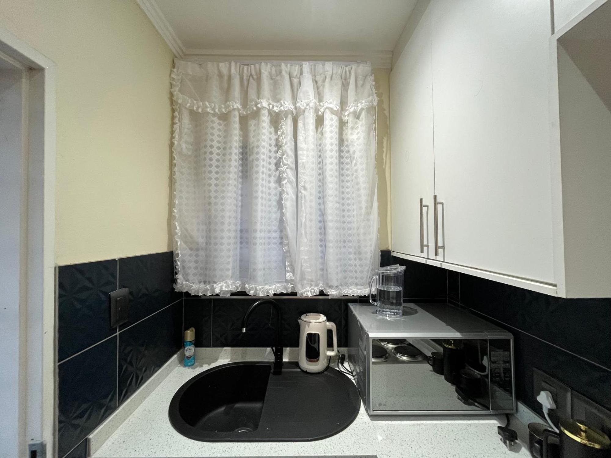 The Benjamin Accomodation Edenvale Exteriör bild